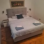 Romansa Apartment