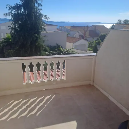 Romansa Apartment
